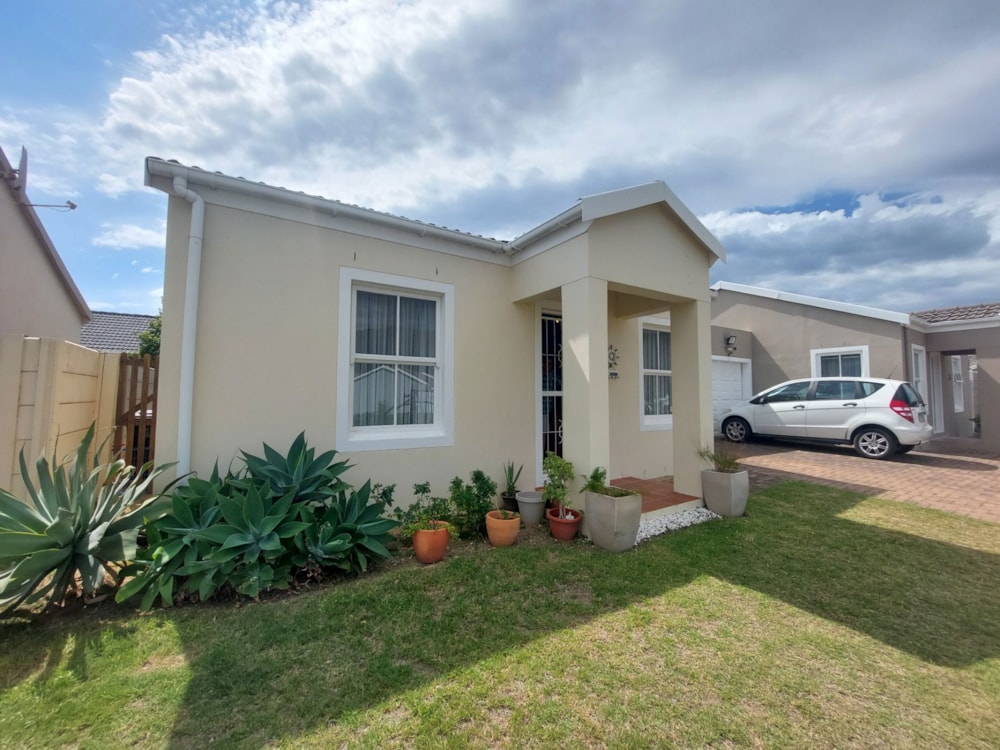 House to rent in Onverwacht, Gordons Bay - SWL1736428