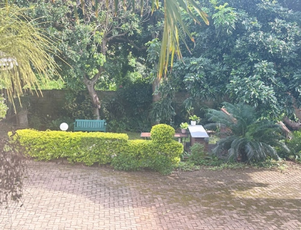 Double-storey house for sale in Pennington - 1SI1678236