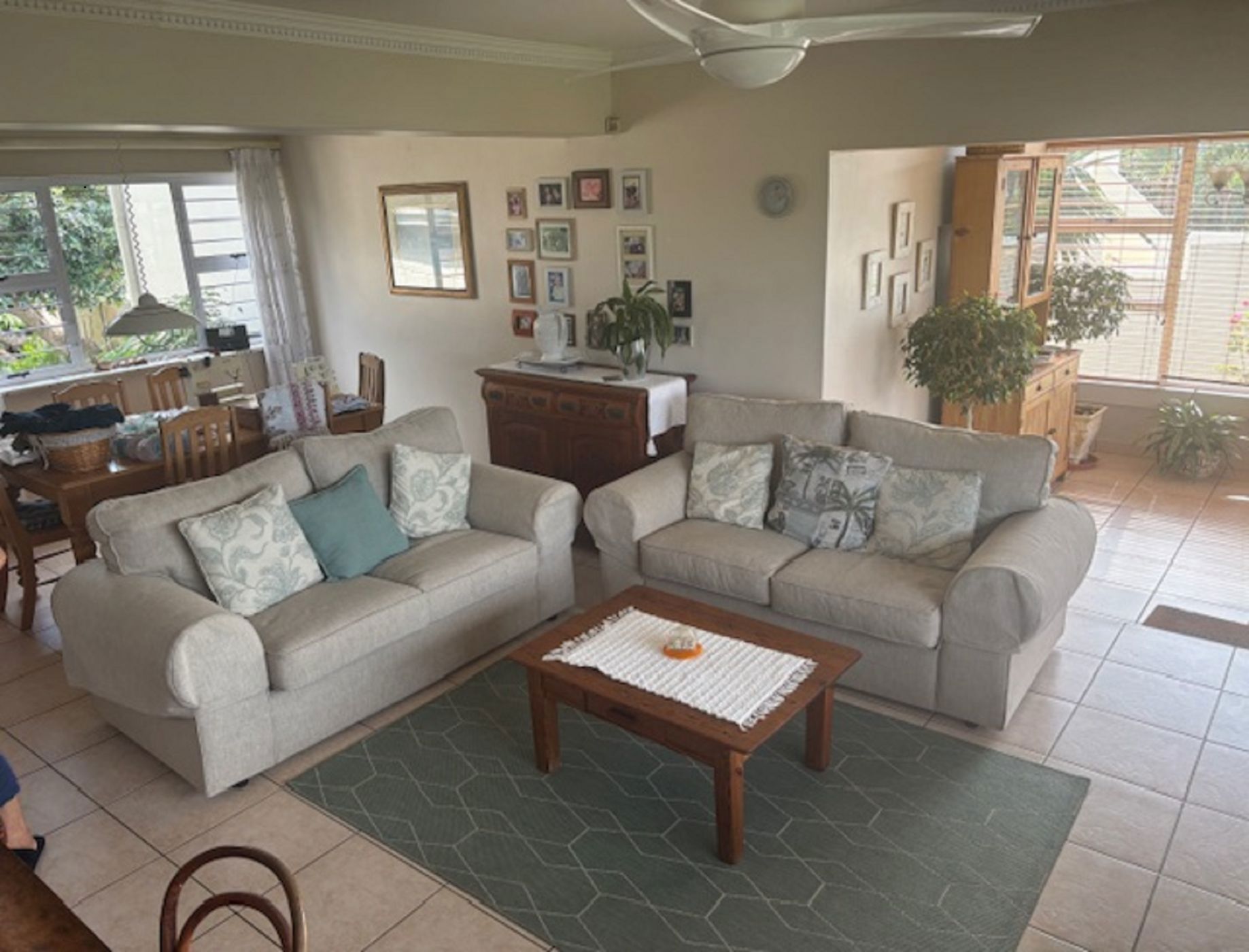 Double-storey house for sale in Pennington - 1SI1678236
