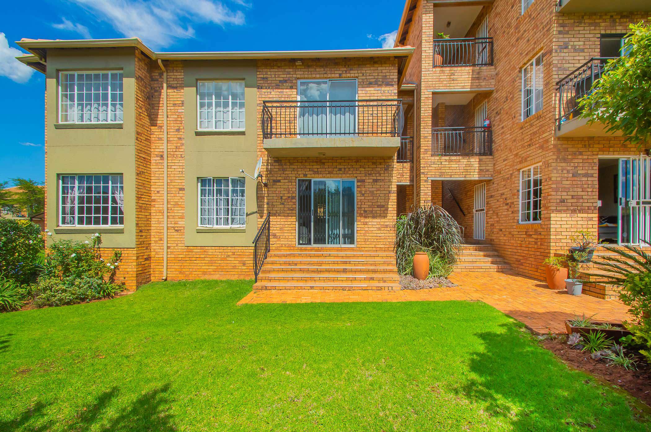 Apartment for sale in Sugar Bush Estate - 1KR1737627