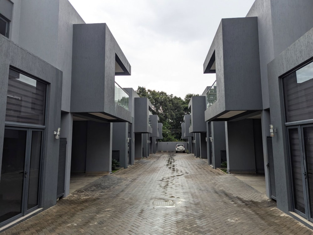 Townhouse to rent in Rhodespark, Zambia - 3ZA1518080 Townhouse to rent in Rhodespark, Zambia - 3ZA1518080