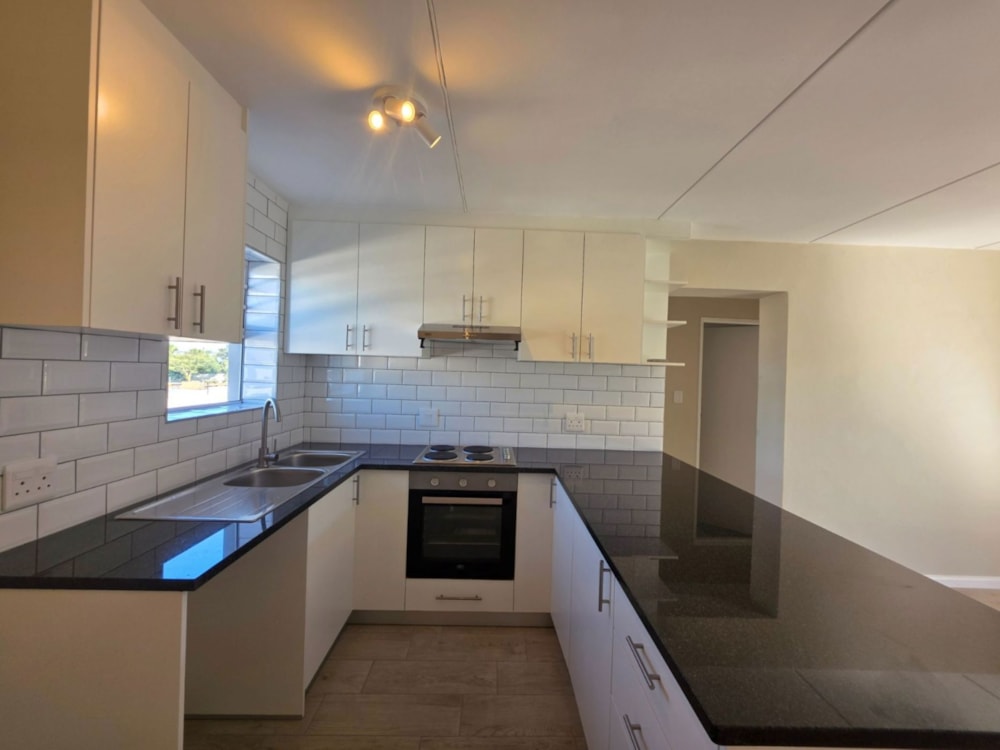 Apartment to rent in Vredekloof - 1BC1729617