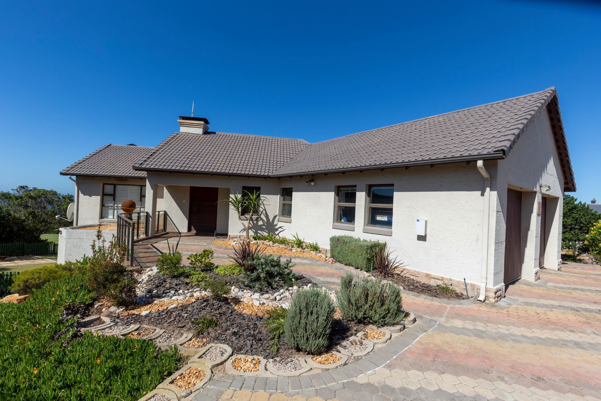 House for sale in Mossel Bay Golf Estate - 1MB1735949