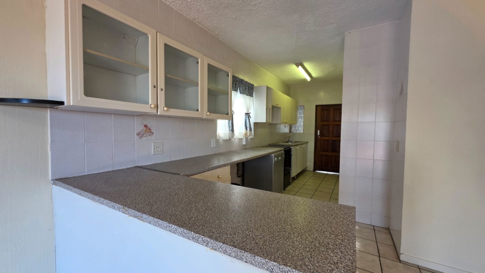 Apartment for sale in Margate - 1PSH1738162