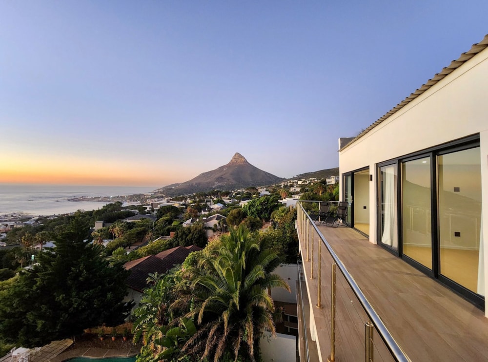 House for sale in Camps Bay - AS1735369