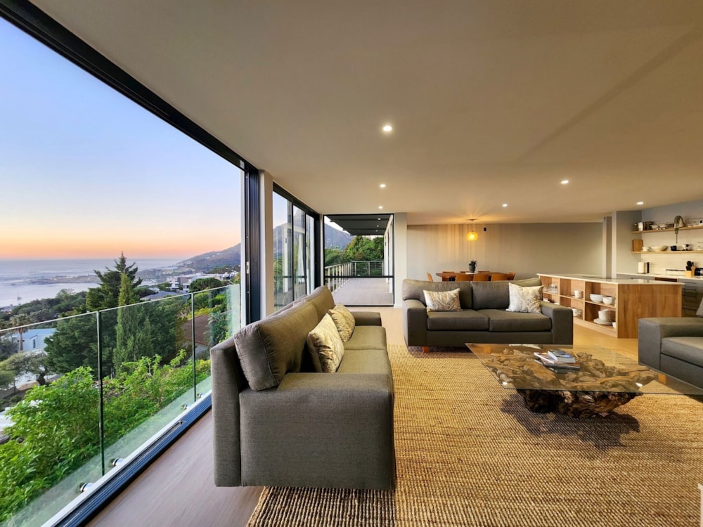 House for sale in Camps Bay - AS1735369