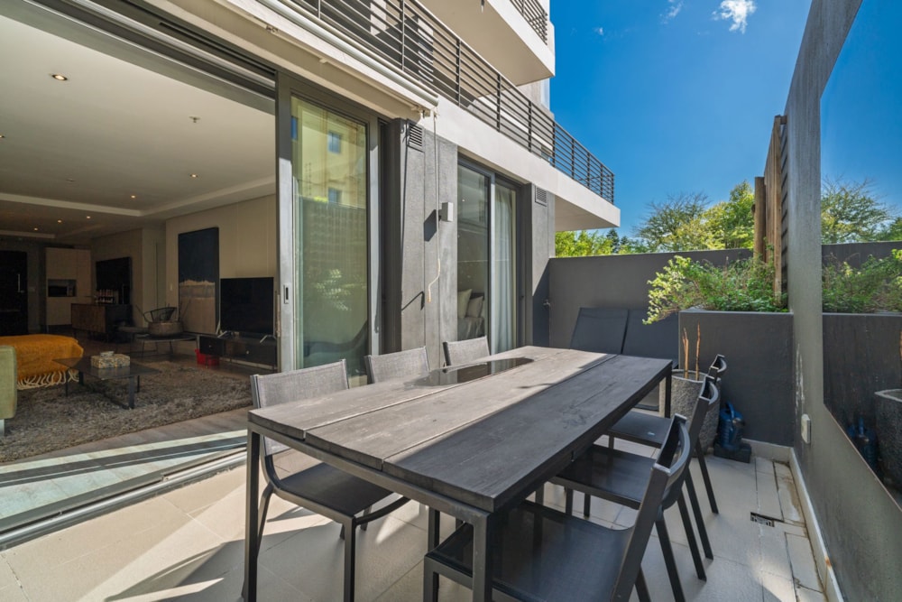 Apartment for sale in Green Point, Cape Town - AS1738378 Apartment for sale in Green Point, Cape Town - AS1738378