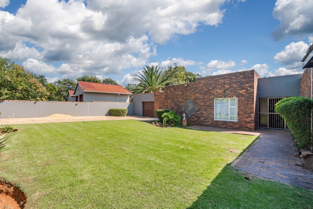 House for sale in Morehill - EN1736167