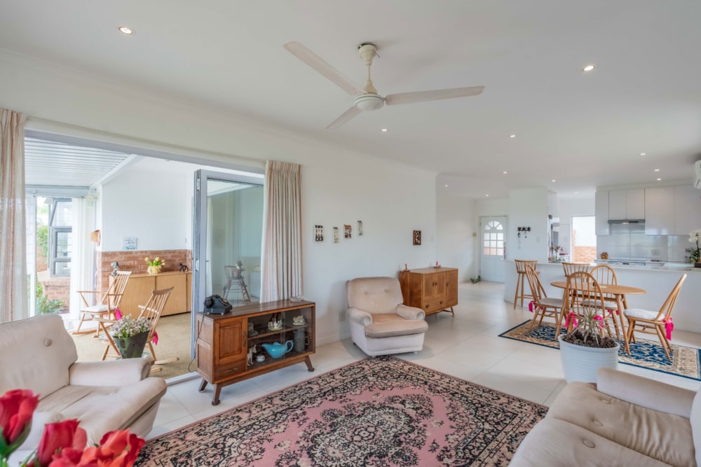 Townhouse for sale in uMhlanga Rocks - 1ND1736981