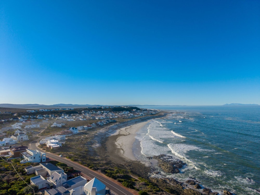 Double-storey house for sale in Yzerfontein - LA1737815 Double-storey house for sale in Yzerfontein - LA1737815