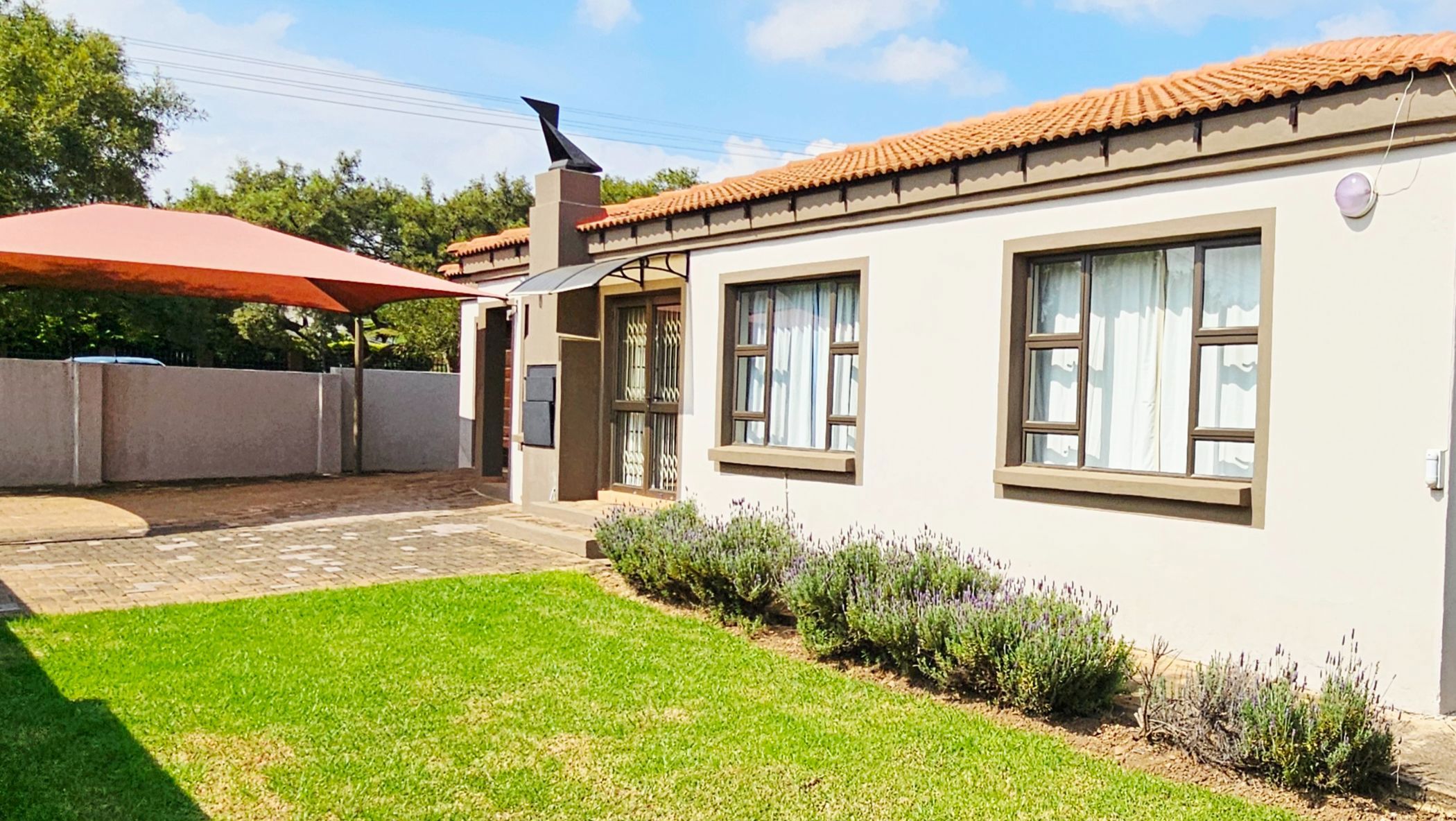 Townhouse to rent in Lydenburg (Mashishing) - 1LY1736860