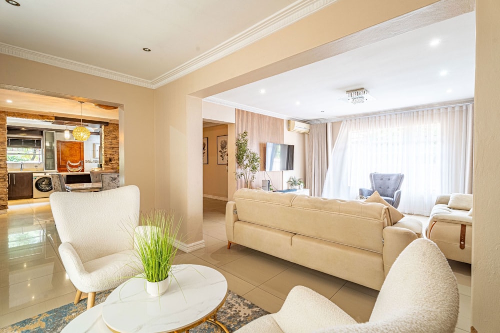 House for sale in Halfway Gardens - MR1736610