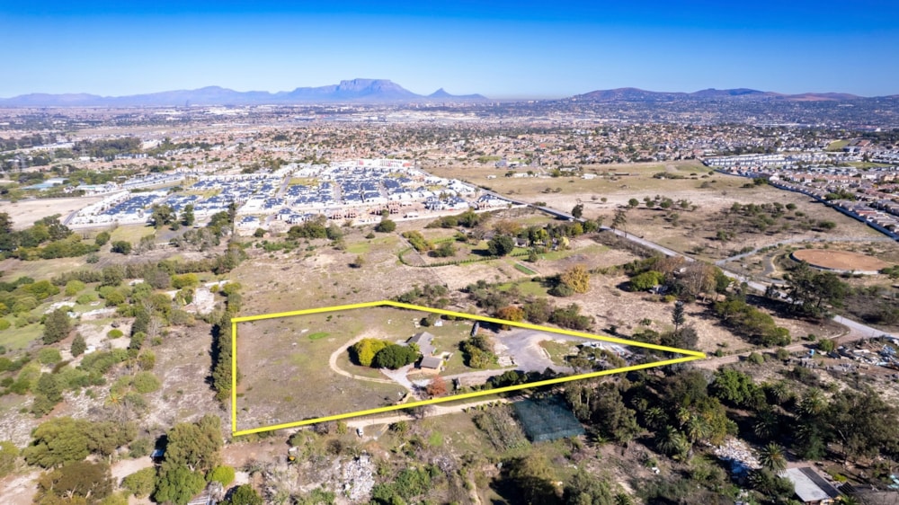 Mixed use farm for sale in Brackenfell - 1BC1737793