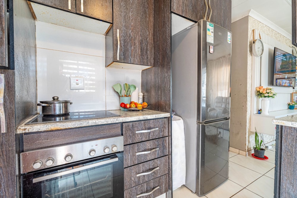 House for sale in Blue Hills - MR1736638