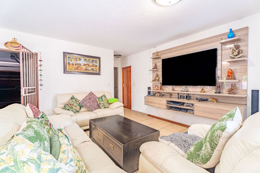 Double-storey house for sale in Country View, Midrand - MR1737271