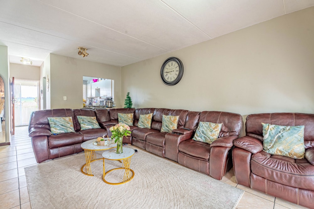 Apartment for sale in Vorna Valley - MR1736640