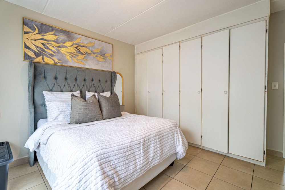 Apartment for sale in Vorna Valley - MR1736640