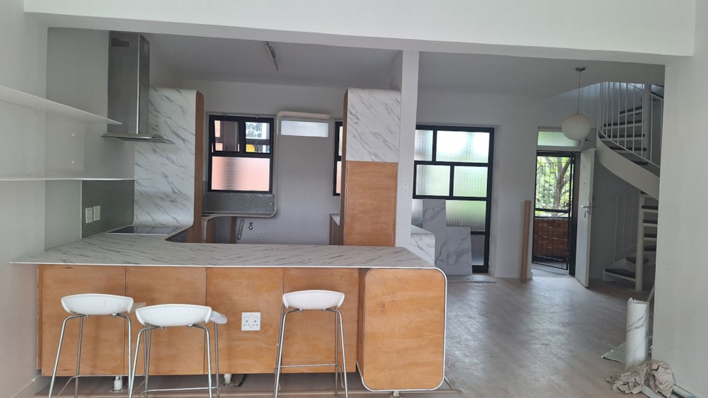 Apartment to rent in Illovo - JBL1713819