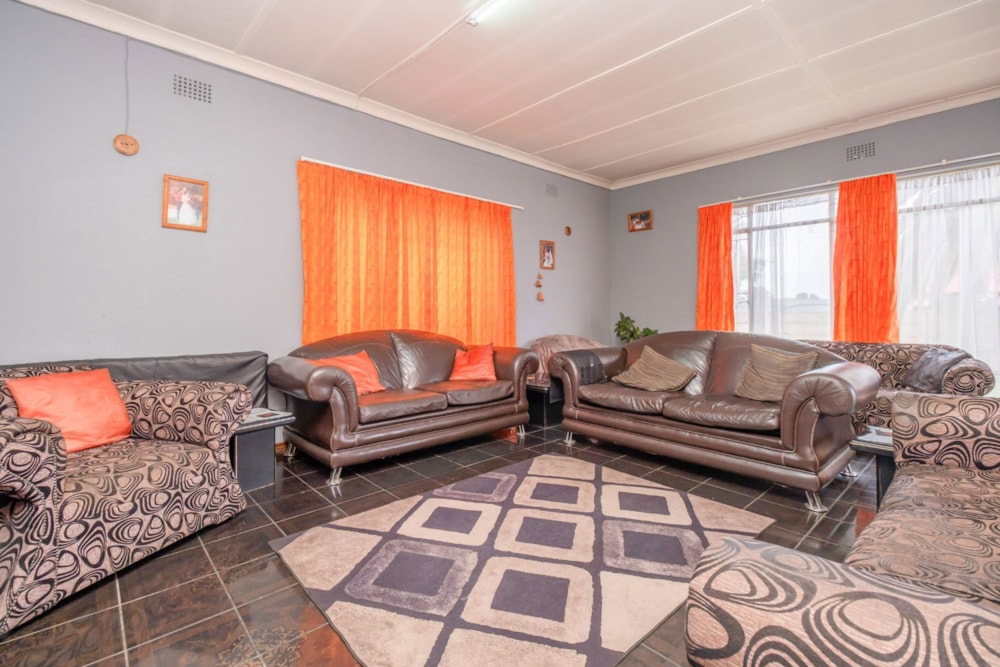 House for sale in Krugersdorp West - 1KR1737755