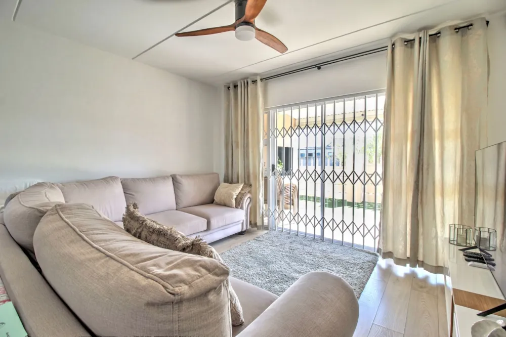 House let in Burgundy Estate - 1PLA1741518 House let in Burgundy Estate - 1PLA1741518