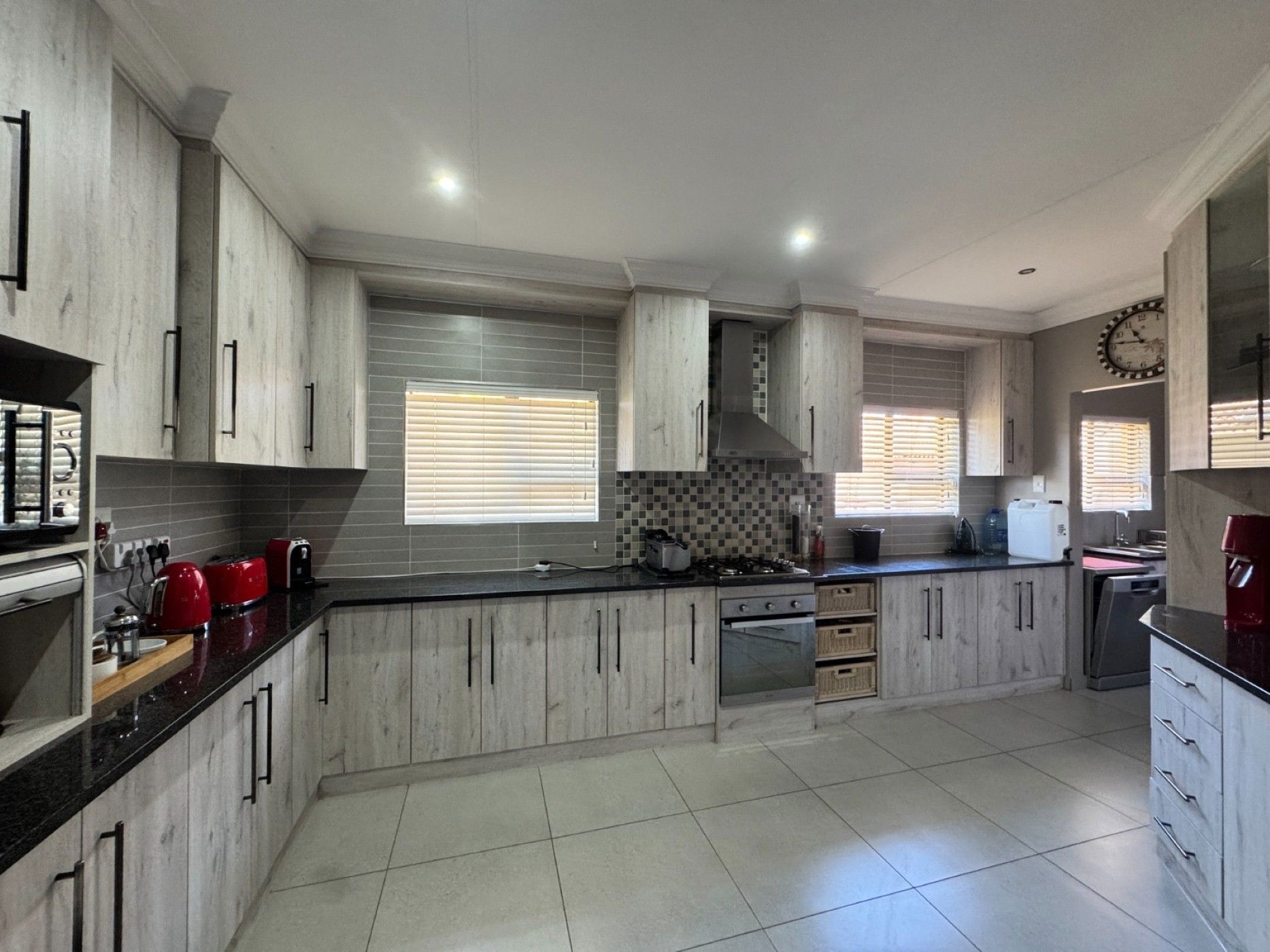 Townhouse for sale in Hillcrest, Kimberley - 1KJ1737421