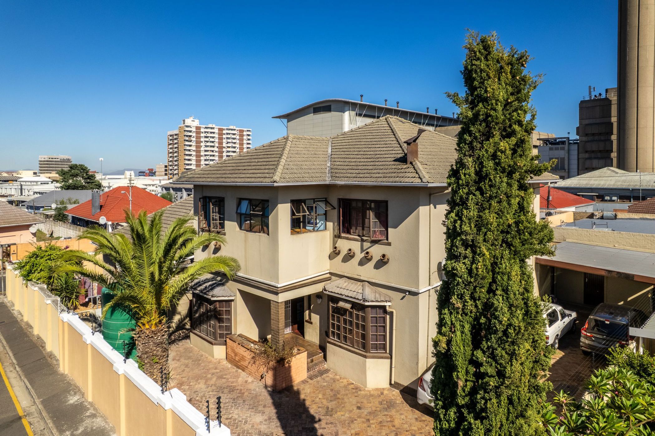 Double-storey house for sale in Oakdale - DBV1735993