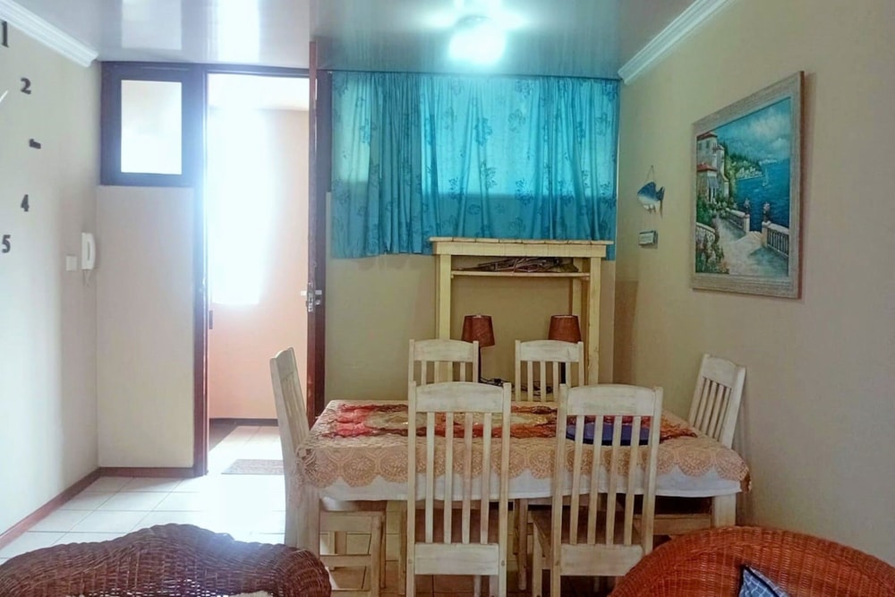Apartment to rent in Amanzimtoti - 1WB1737189