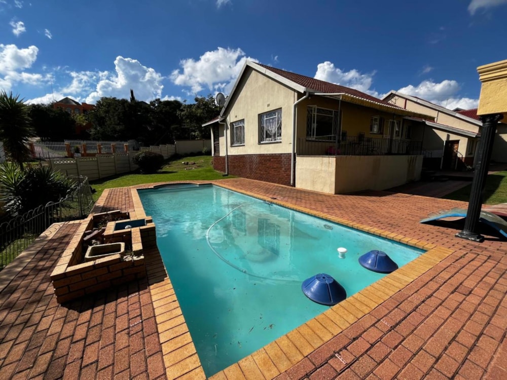 House for sale in Winchester Hills - 1GV1737330