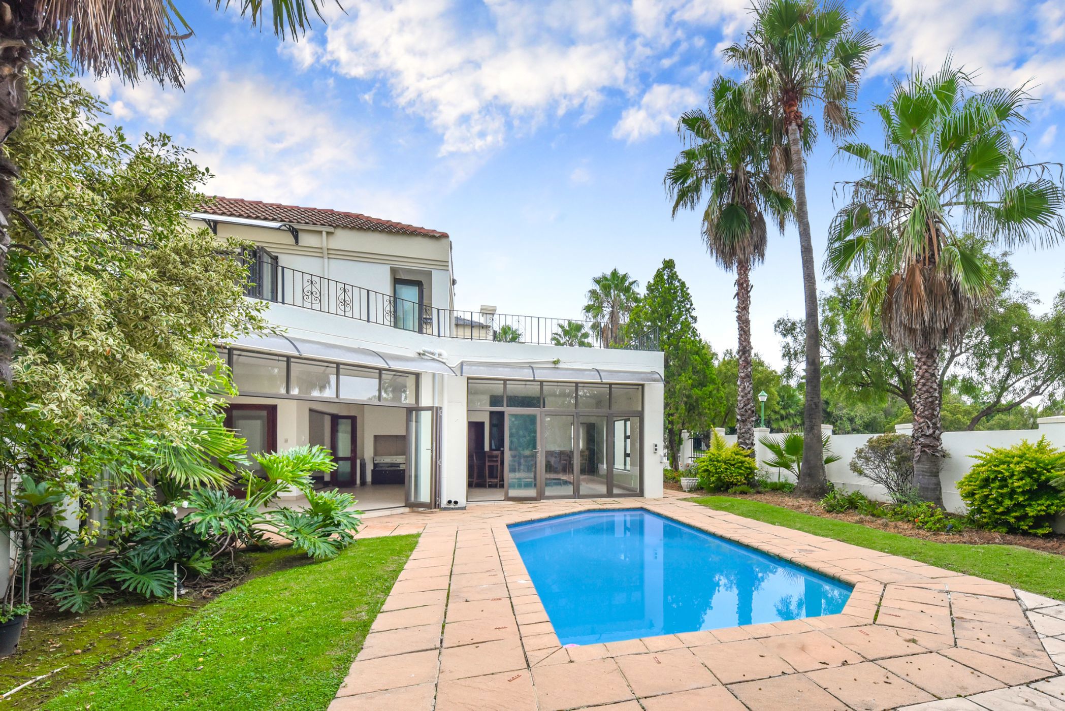 Double-storey house for sale in Dainfern Golf Estate - FW1737385