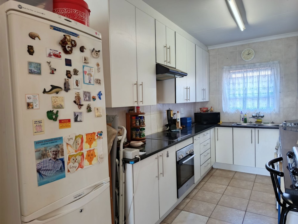 House for sale in Pomona - KTP1735960