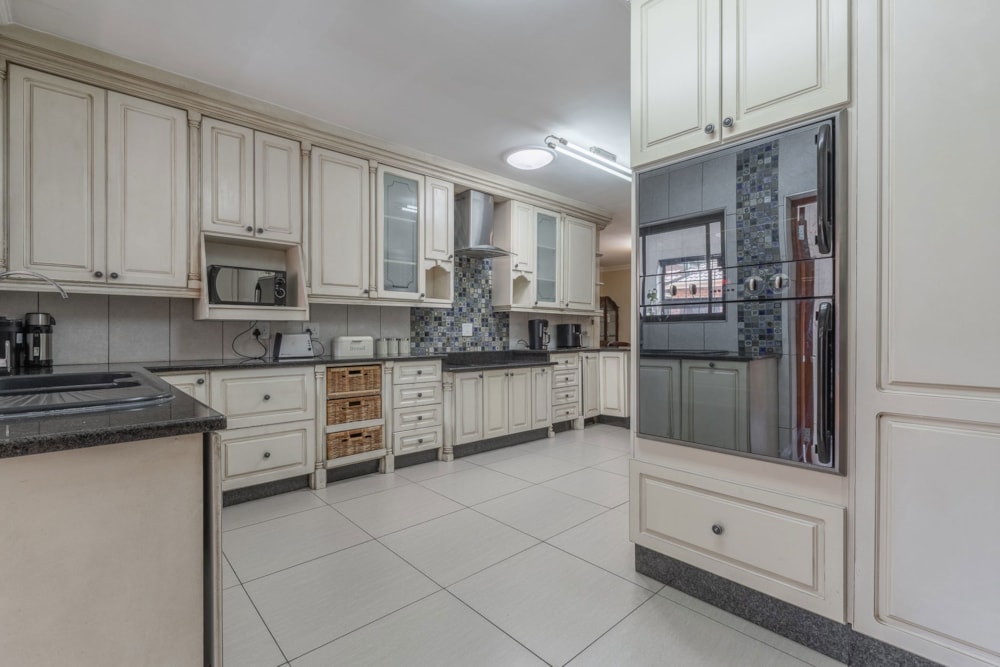 House for sale in Terenure - KTP1737590