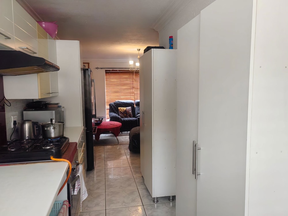 Apartment for sale in Birch Acres - KTP1737987