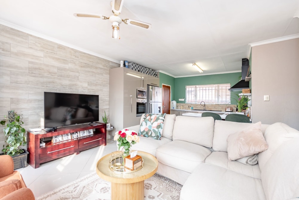 Apartment for sale in Birchleigh North - KTP1734647