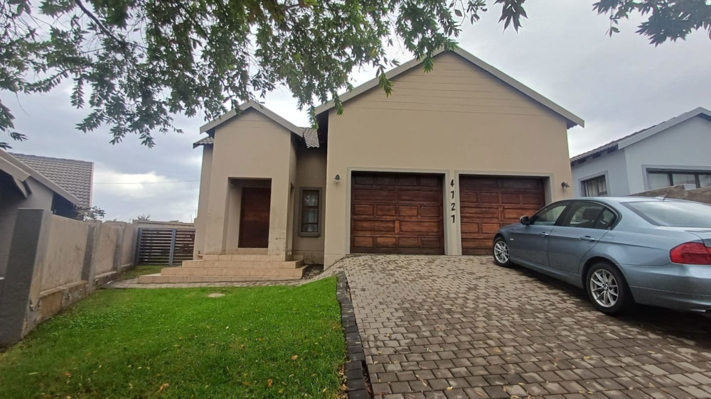 Security estate home for sale in Summerfields Estate - CN1736960