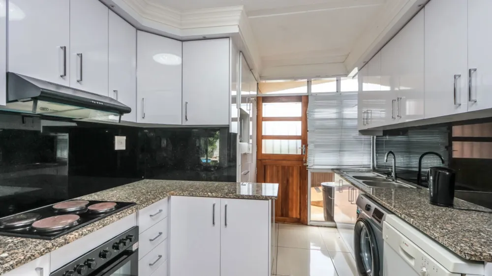 Townhouse for sale in Umgeni Park - 1ND1736774 Townhouse for sale in Umgeni Park - 1ND1736774