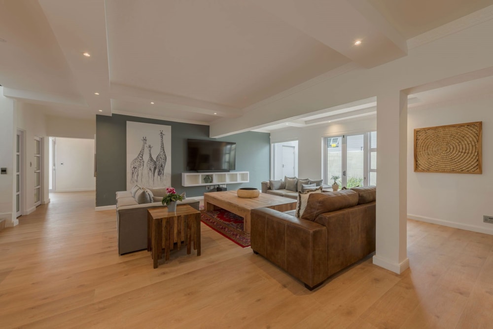 House for sale in Vineta, Namibia - 3NM1736014