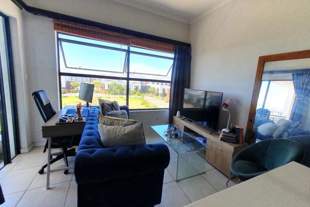Apartment for sale in Sandown, Blouberg - 1TV1736000