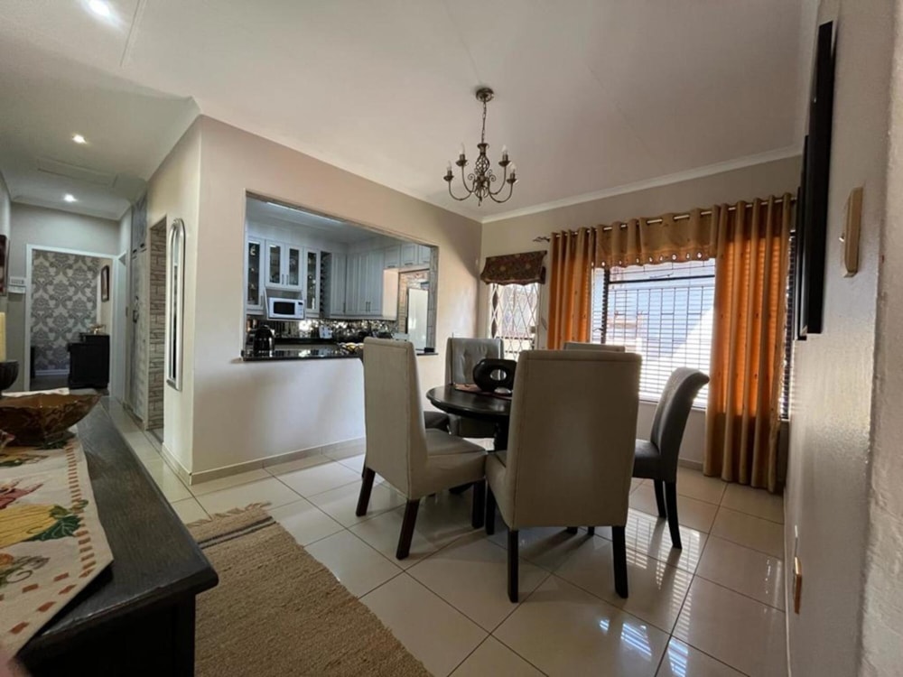 House for sale in Pioneer Park - 1NW1737023