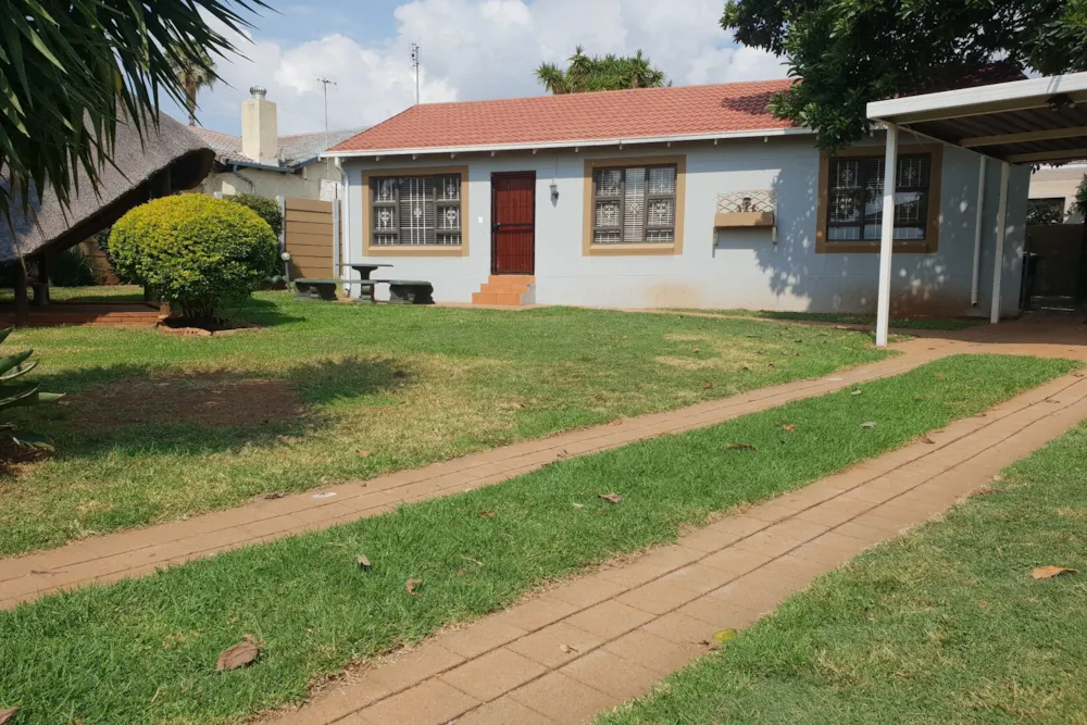 House let in Radiokop - RAL1736655 House let in Radiokop - RAL1736655