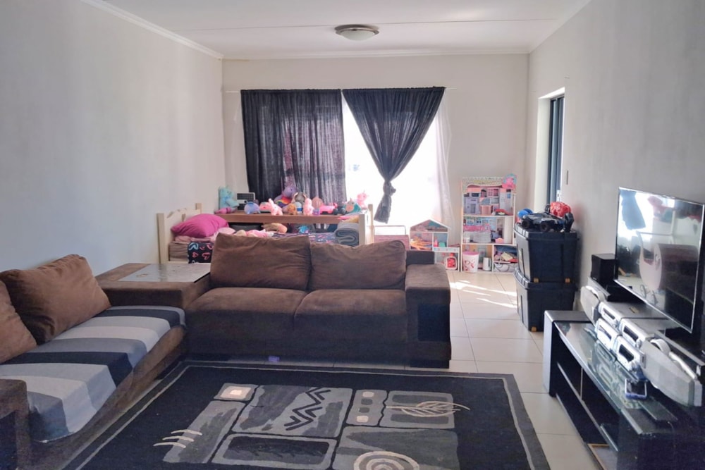 Apartment for sale in Sandown, Blouberg - 1TV1737199