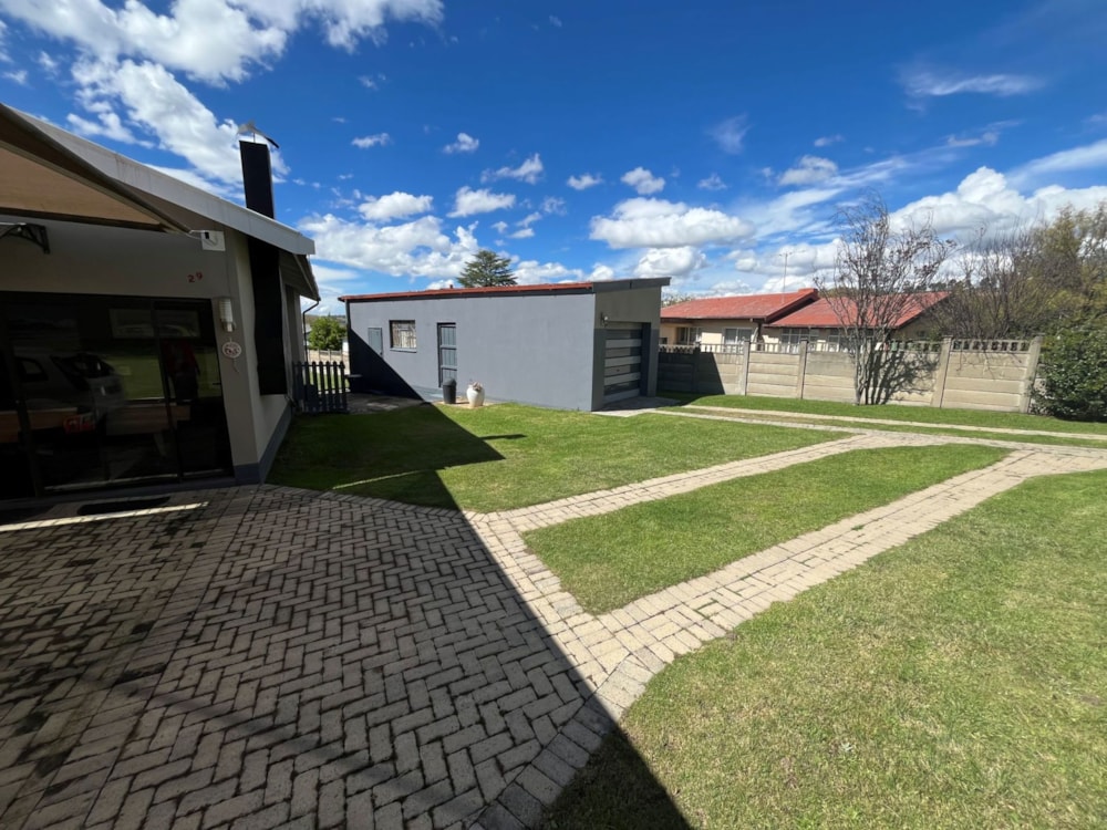 House for sale in Morelig - 1BTH1737314