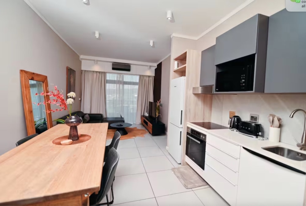 Apartment for sale in Menlyn - PT1736843 Apartment for sale in Menlyn - PT1736843