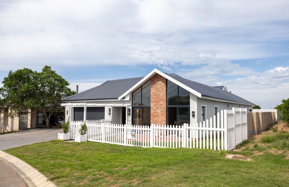 House for sale in Kenton on Sea - 1KO1666748