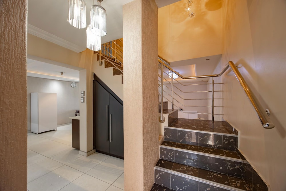 Townhouse for sale in Sherwood, Westville - 1WP1736032 Townhouse for sale in Sherwood, Westville - 1WP1736032
