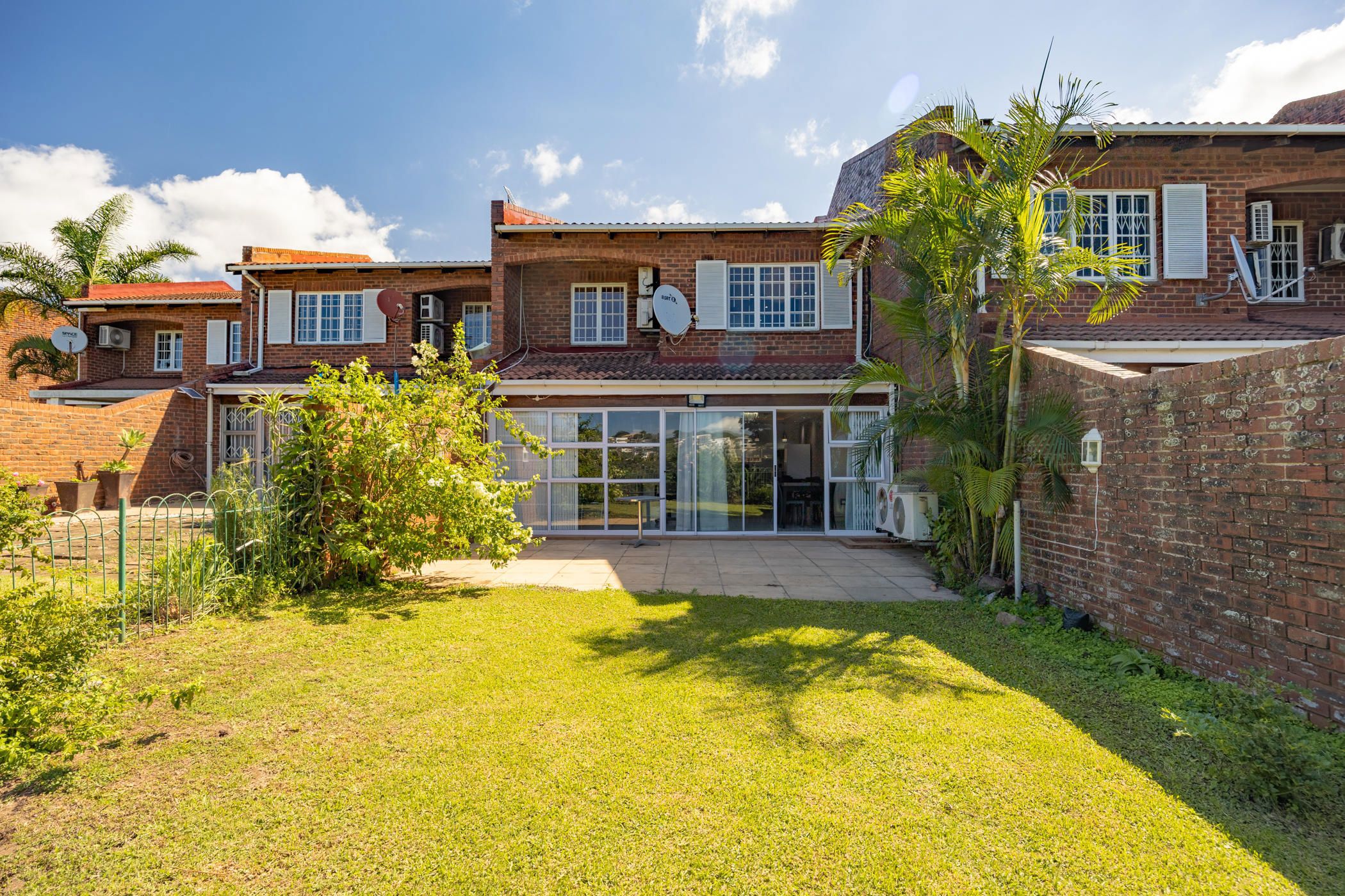 Townhouse for sale in Sherwood, Westville - 1WP1736032