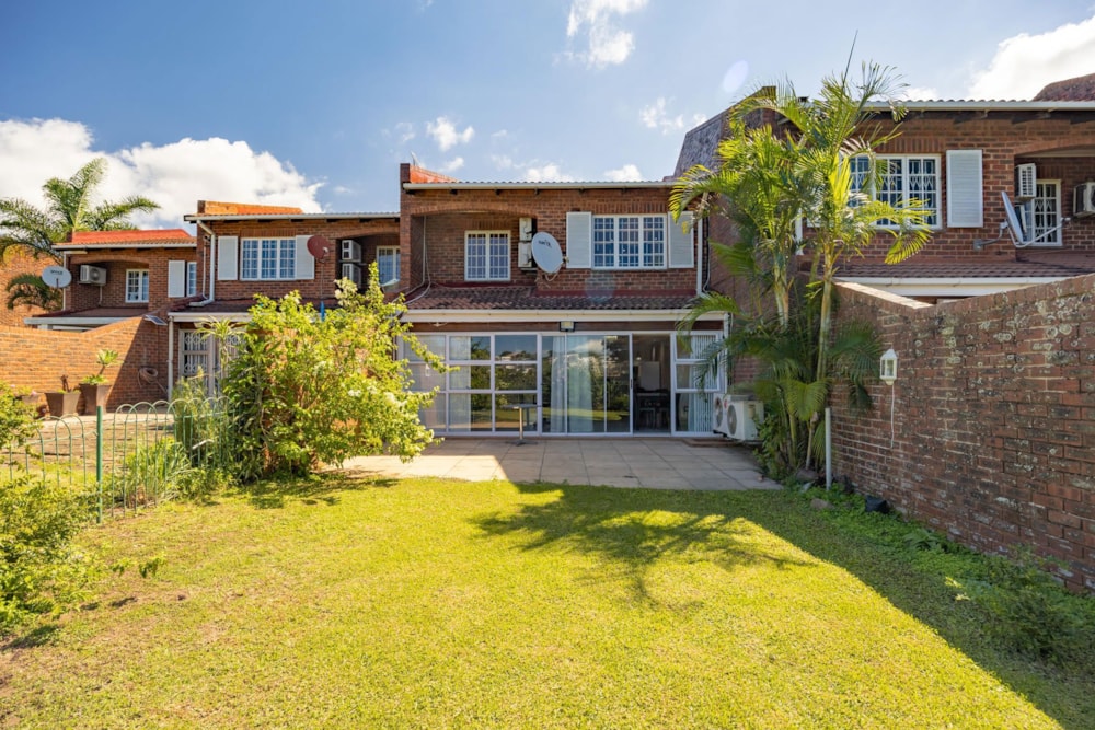 Townhouse for sale in Sherwood, Westville - 1WP1736032