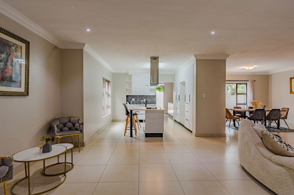 Security estate home for sale in Midstream Estate - CN1737506