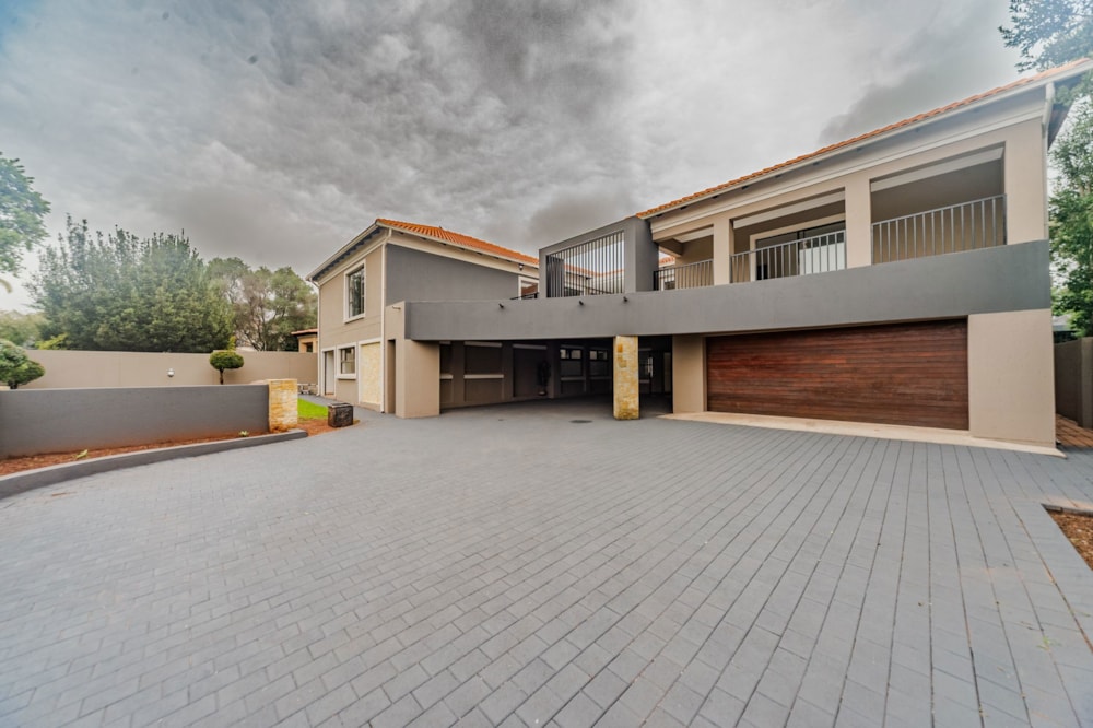 Security estate home for sale in Midstream Estate - CN1737506