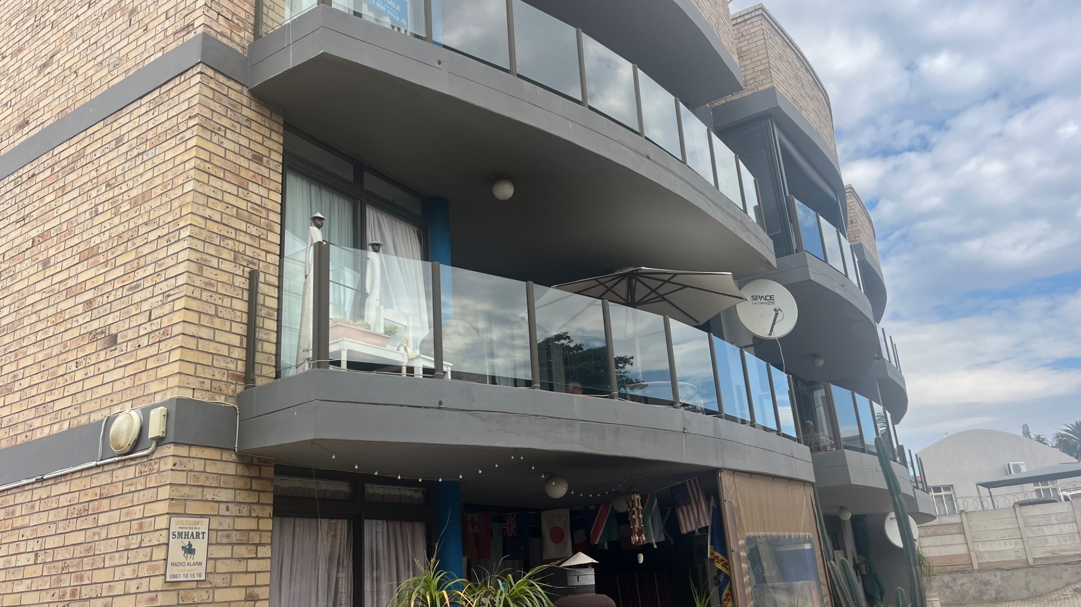 Multi-storey apartment for sale in Ou Dorp - 1JF1736259