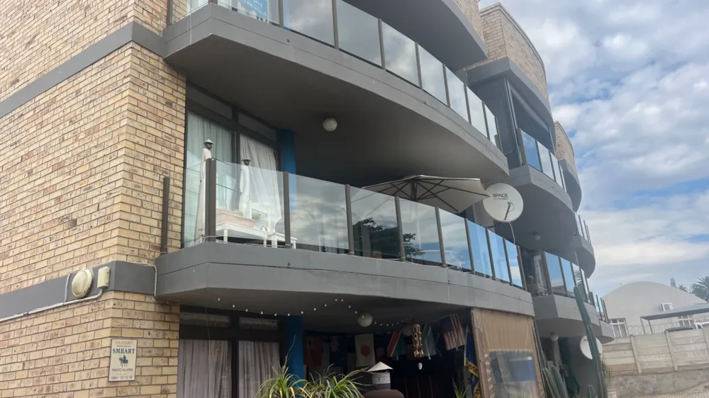 Multi-storey apartment for sale in Ou Dorp - 1JF1736259